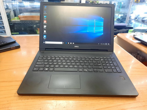 DELL LATITUDE 3570 I5-6200U / RAM 8GB / SSD 256GB / MÀN 15.6″ LED / VGA INTEL HD GRAPHIC 520