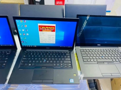 máy tính core i5 , màn 13,3 inch, ram 8 gb, ssd 128 gb